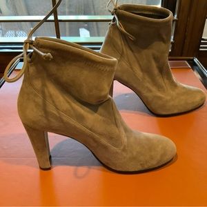 Stuart Weitzman Grey Suede boots